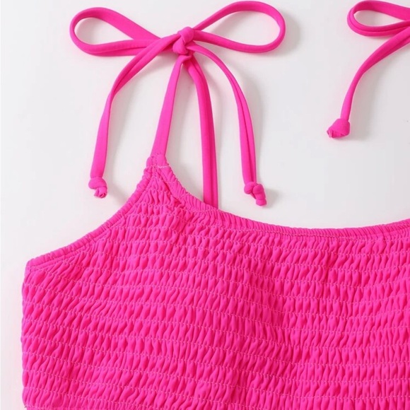 XS HOT PINK Smocked Tie Shoulder Bikini (2 piece) - Picture 4 of 5